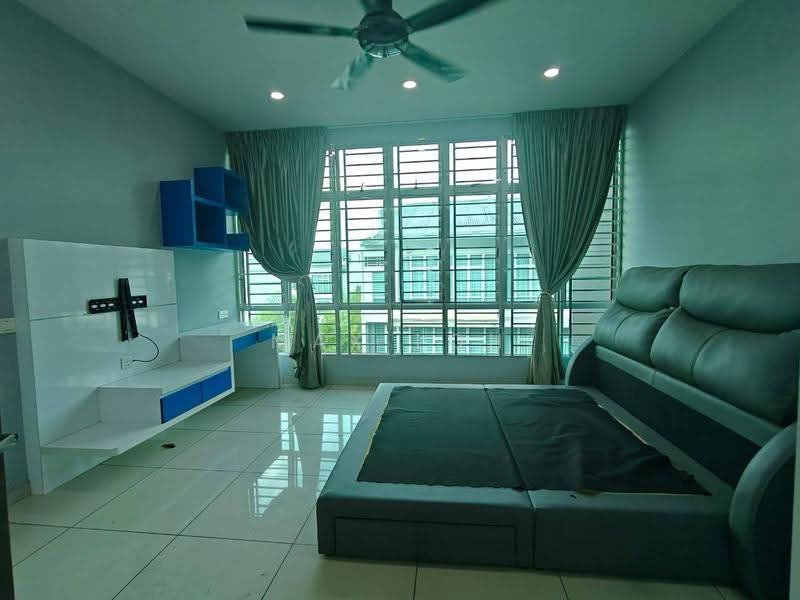 Rumah Bandar untuk Dijual di Taman Sutera Utama (Skudai) - Max Loh - Bedroom - PropertyGuru.com.my