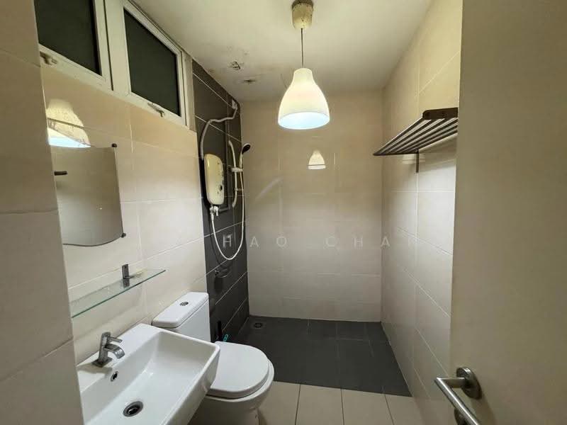 Service Residence for Sale at De Centrum Residences - Jia Hao Chan - Bathroom - PropertyGuru.com.my