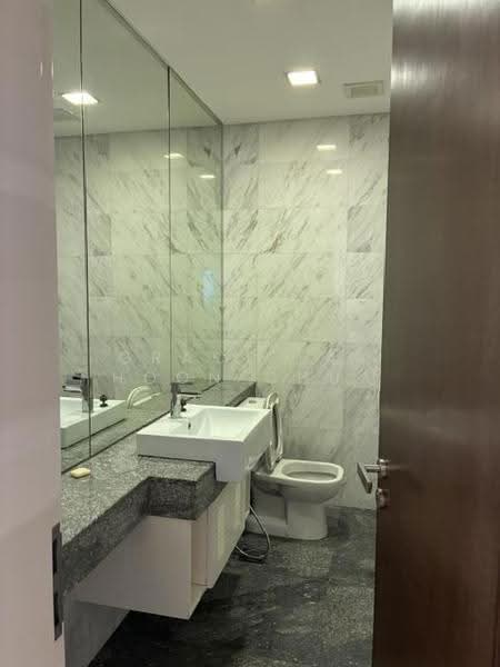 Kondominium untuk Disewa di One Menerung - Grace Lay Hoon Chua - Bathroom - PropertyGuru.com.my