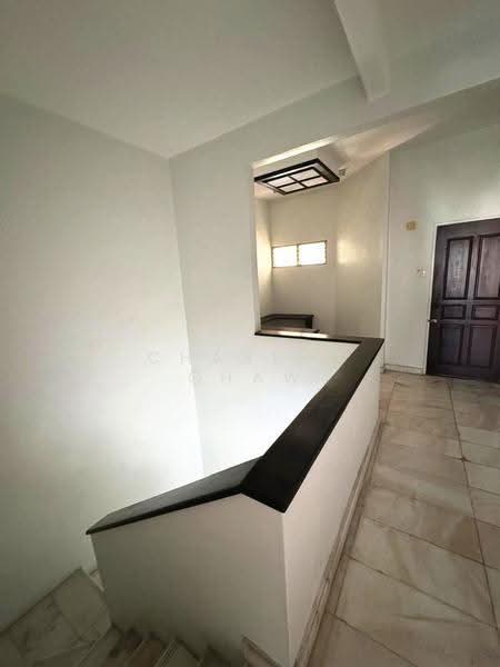 Kondominium untuk Dijual di Diamond Villa Condominium - Charles Chaw - Interior - PropertyGuru.com.my