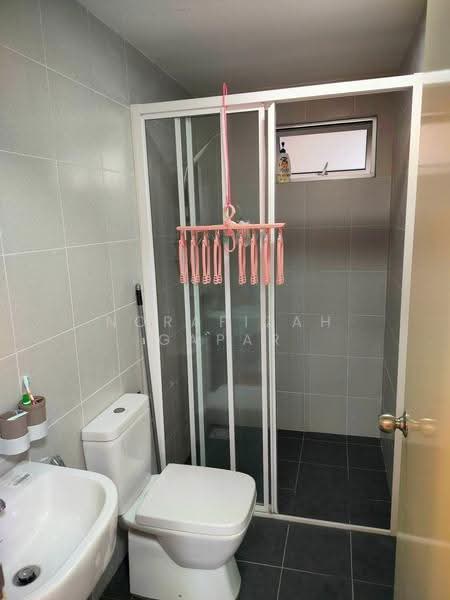 Service Residence for Rent at Cerrado Residence @ Southville City - NoraFizah Gapar - Bathroom - PropertyGuru.com.my