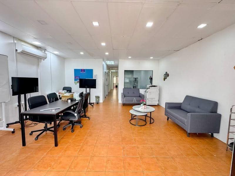 Shop / Office untuk Disewa di Damansara Damai (Selangor) - Hafiz Shariff - Interior - PropertyGuru.com.my