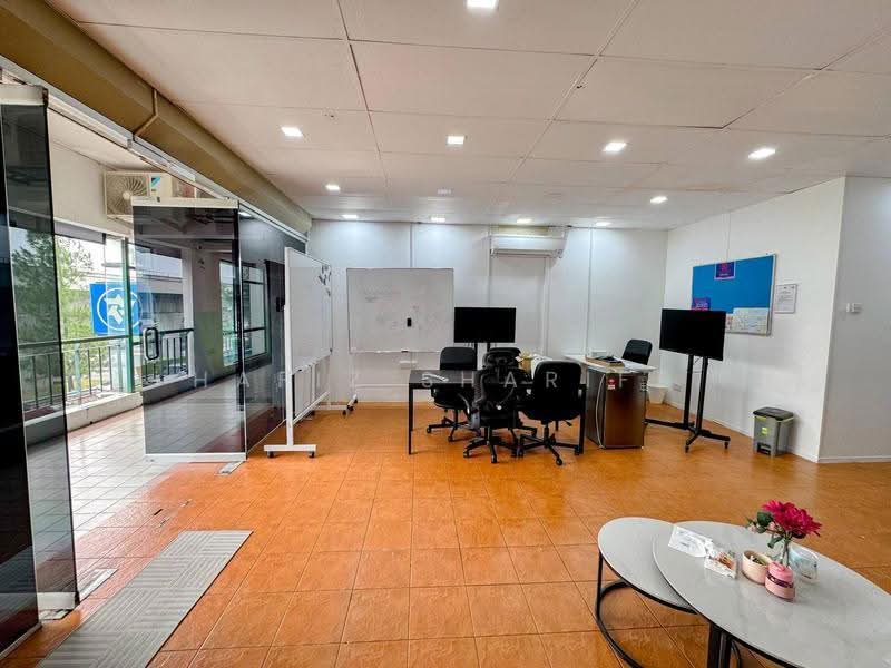Shop / Office untuk Disewa di Damansara Damai (Selangor) - Hafiz Shariff - Interior - PropertyGuru.com.my