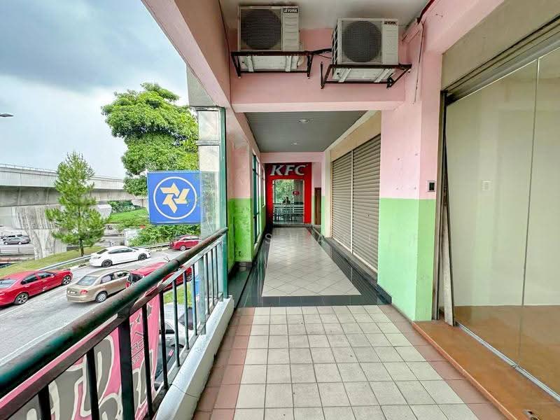 Shop / Office untuk Disewa di Damansara Damai (Selangor) - Hafiz Shariff - Exterior - PropertyGuru.com.my