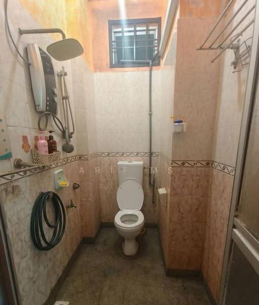 Apartment for Sale at Larkin Indah - Arif MS - Bathroom - PropertyGuru.com.my