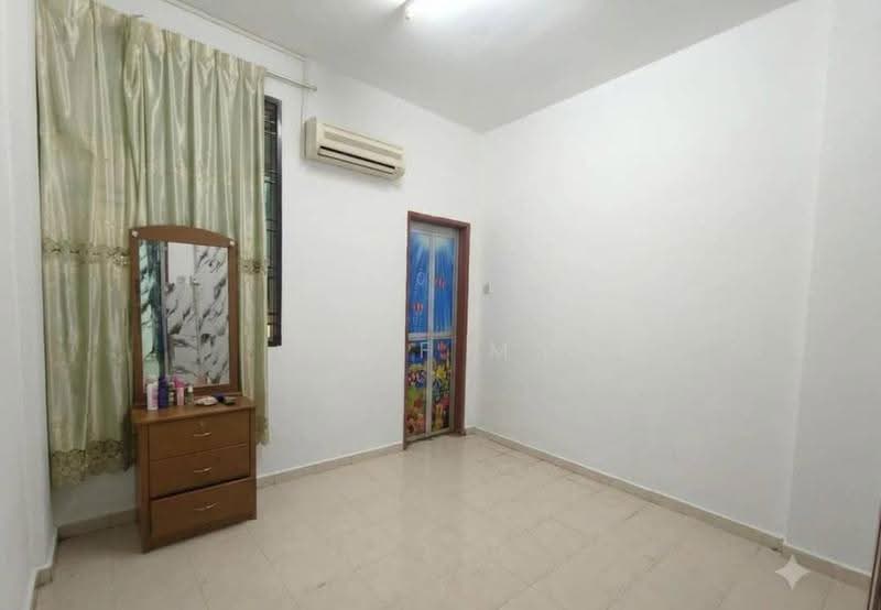 Apartment for Sale at Larkin Indah - Arif MS - Interior - PropertyGuru.com.my
