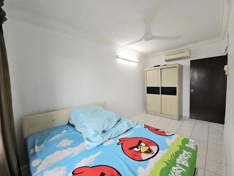 Apartment for Sale at Halaman Kenanga - Harold Lee - Bedroom - PropertyGuru.com.my