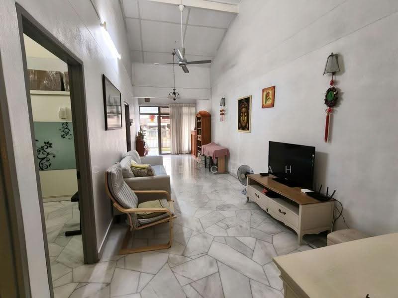 Terraced House for Sale in Sungai Ara (Penang) - Celine Cheah - Living Room - PropertyGuru.com.my