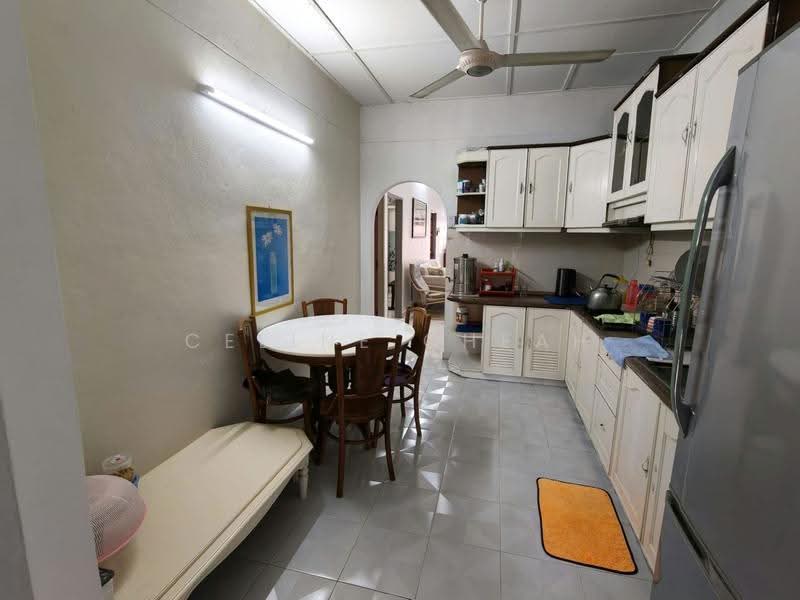 Terraced House for Sale in Sungai Ara (Penang) - Celine Cheah - Kitchen - PropertyGuru.com.my