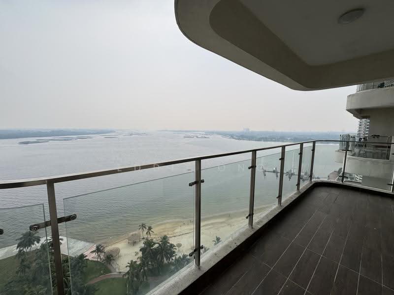 Kondominium untuk Dijual di Lovell @ Country Garden Danga Bay - Eddie Ong - Balcony - PropertyGuru.com.my