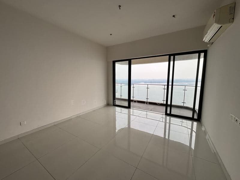 Kondominium untuk Dijual di Lovell @ Country Garden Danga Bay - Eddie Ong - Balcony - PropertyGuru.com.my