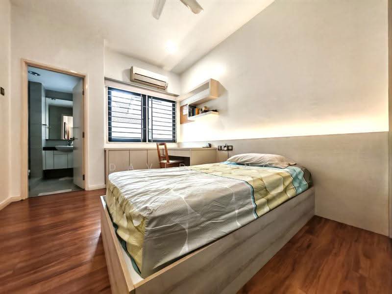 Rumah Teres 3-Tingkat untuk Dijual di Lake Fields (Sungai Besi) - David Ting - Bedroom - PropertyGuru.com.my