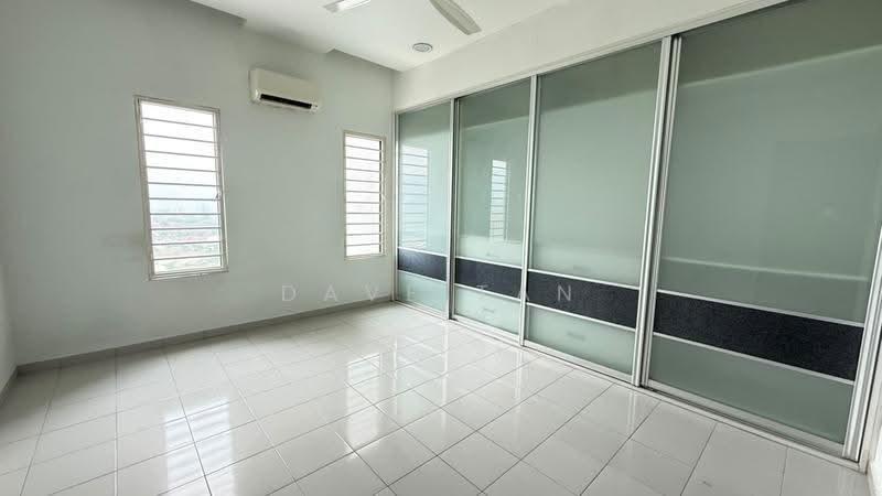 Condominium for Sale at T-Parkland - Dave Tan - Bedroom - PropertyGuru.com.my