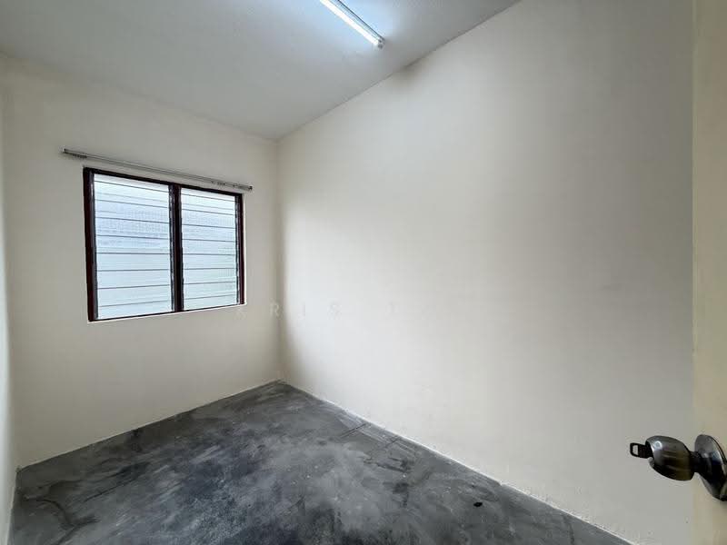 Flat for Rent at Flat Mahkota Cheras (L6 L7 L8 L9) - Kris Tan - Interior - PropertyGuru.com.my
