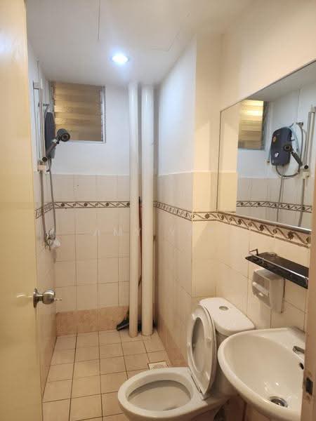Apartment for Rent at Damansara Sutera - Amy Yap - Bathroom - PropertyGuru.com.my