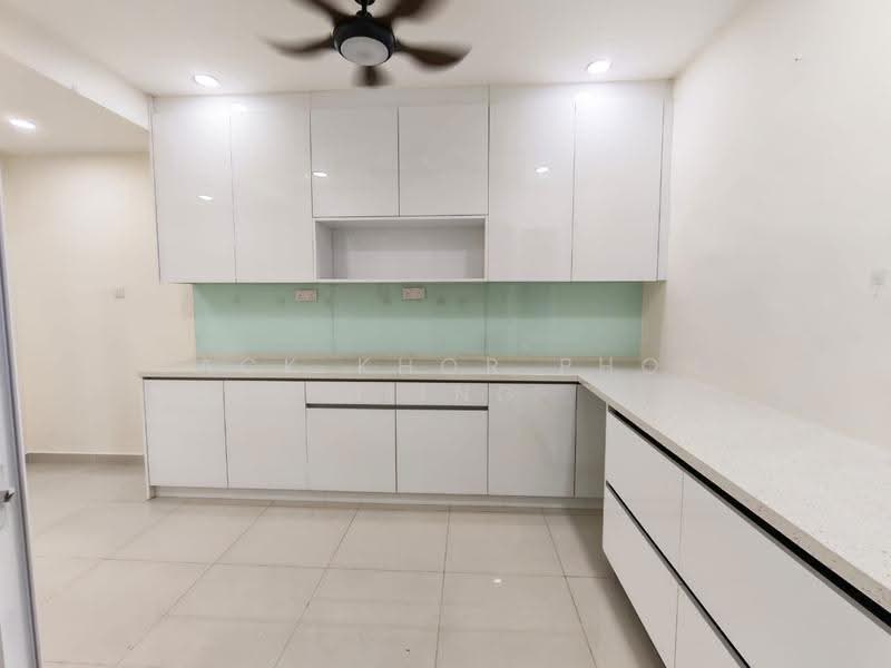 Rumah Teres 2-Tingkat untuk Disewa di Usj 20 (Subang Jaya) - Jack Khor Phor Jiing - Kitchen - PropertyGuru.com.my