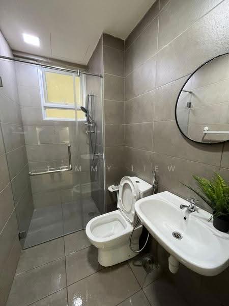 Kondominium untuk Dijual di Mutiara Ville - Tommy Liew - Bathroom - PropertyGuru.com.my
