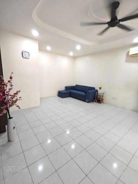 Rumah Teres 2-Tingkat untuk Dijual di Setia Impian (Setia Alam) - Joanne Pua - Living Room - PropertyGuru.com.my