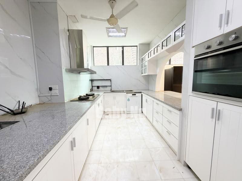 Bungalow House for Rent in Taman Duta (Bukit Tunku (Kenny Hills)) - Gaby Ng - Kitchen - PropertyGuru.com.my