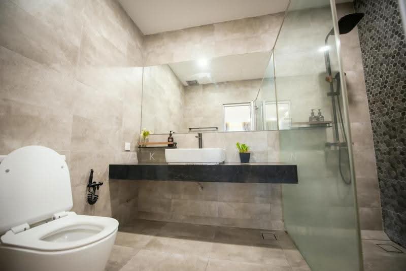 Rumah Teres 1.5-Tingkat untuk Dijual di Tanjung Tokong (Penang) - Dick Ken Tan - Bathroom - PropertyGuru.com.my