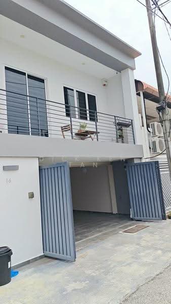 Rumah Teres 1.5-Tingkat untuk Dijual di Tanjung Tokong (Penang) - Dick Ken Tan - Exterior - PropertyGuru.com.my