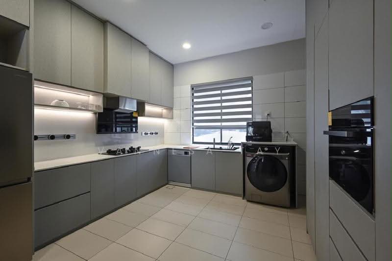2-storey Terraced House for Rent in Kota kemuning (Telok Panglima Garang) - Vannesa Tay - Kitchen - PropertyGuru.com.my