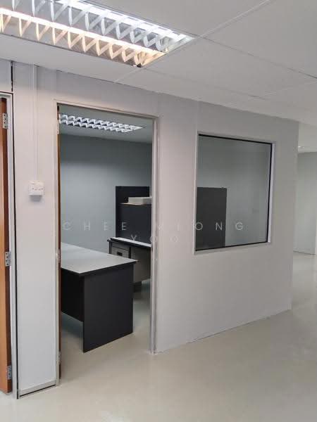 Shop / Office for Rent in Diamond Square (Setapak) - Alex Yoo - Corridor - PropertyGuru.com.my