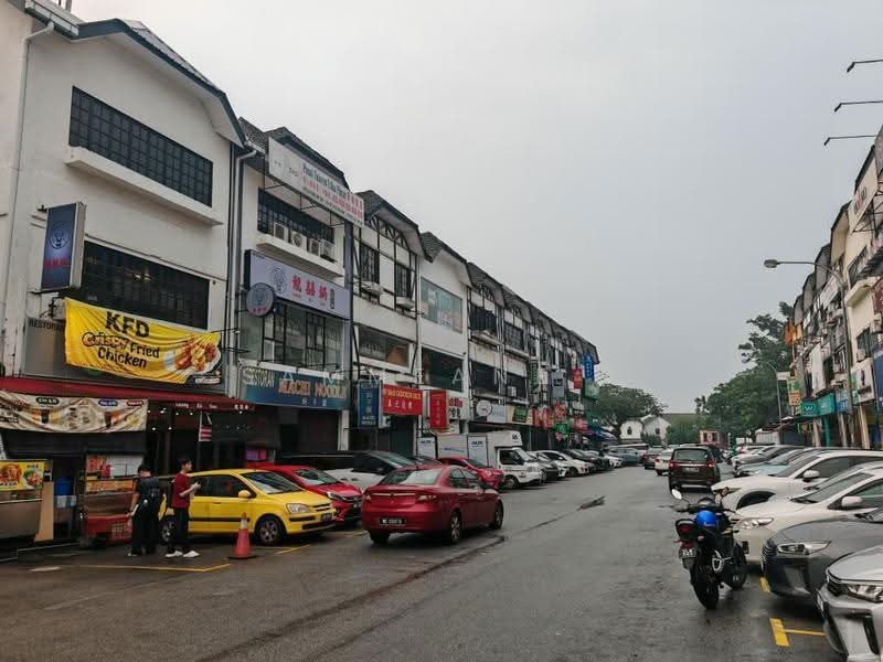 Shop for Rent in Bandar Sungai Long (Selangor) - Sammeane . - Exterior - PropertyGuru.com.my