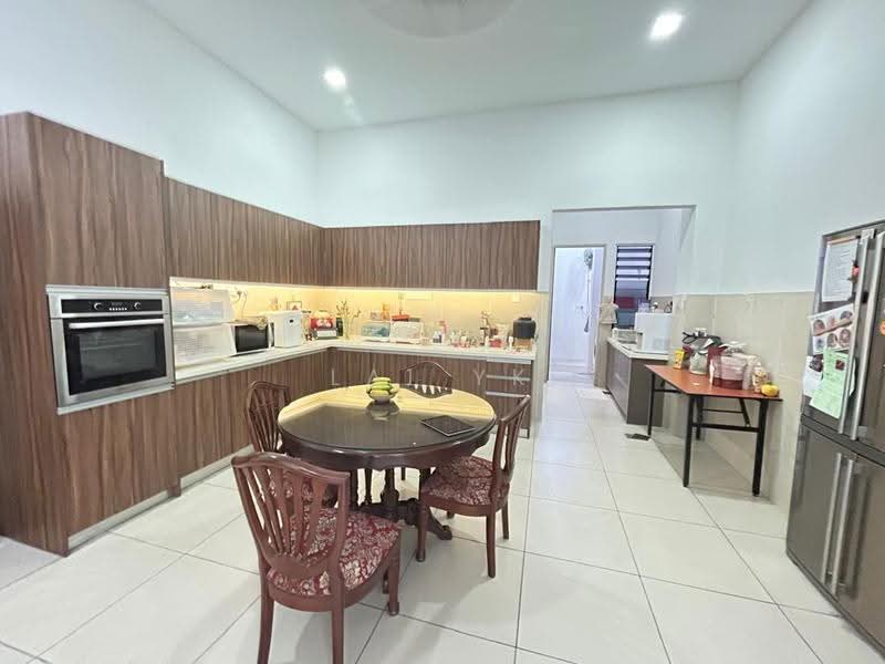 Terraced House for Sale in Temasya Glenmarie (Glenmarie) - Lai YK - Kitchen - PropertyGuru.com.my