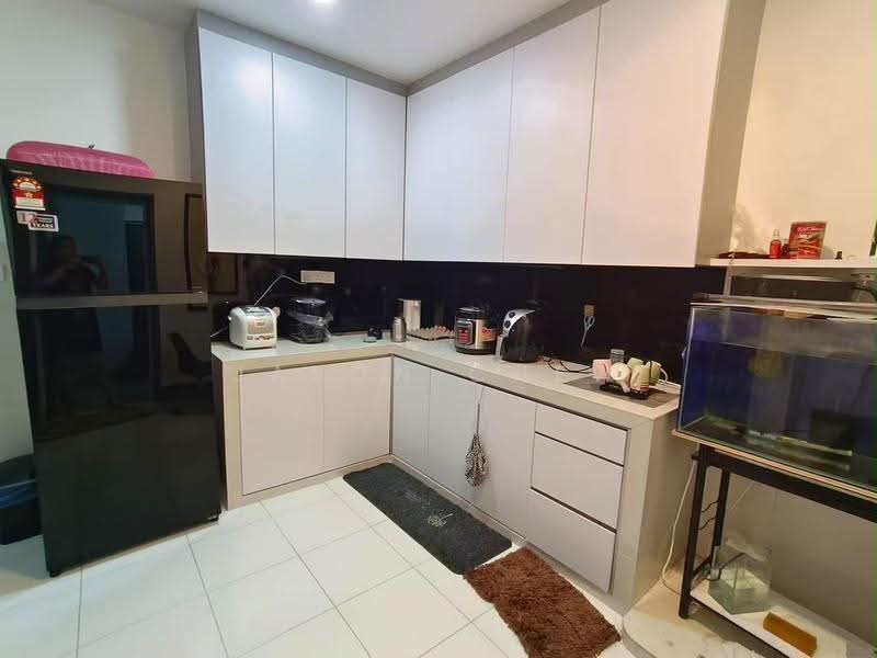 Rumah Teres 2-Tingkat untuk Dijual di Taman Setia Indah (Tebrau) - Jason Chew - Kitchen - PropertyGuru.com.my