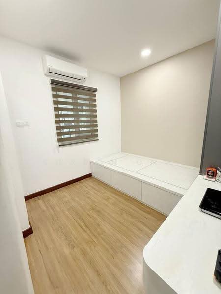 Pangsapuri untuk Dijual di Larkin Residence Phase 2 - Sharon Ong - Bedroom - PropertyGuru.com.my