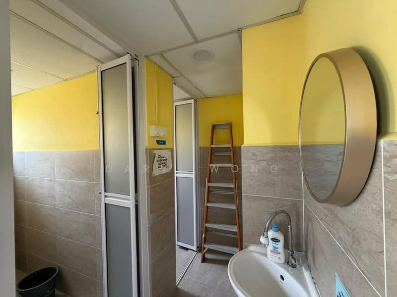 Shop / Office for Rent in Subang (Selangor) - Daryl Wong - Bathroom - PropertyGuru.com.my