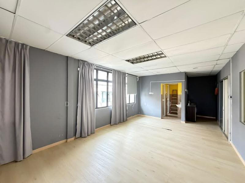 Shop / Office for Rent in Subang (Selangor) - Daryl Wong - Interior - PropertyGuru.com.my