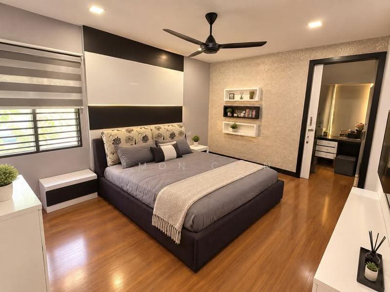 Rumah Teres 2.5-Tingkat untuk Dijual di Taman Bukit Serdang (Seri Kembangan) - Simon Chin - Bedroom - PropertyGuru.com.my