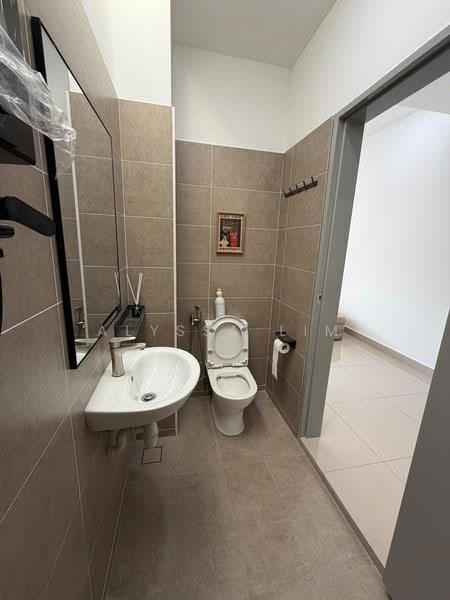 Rumah Teres 2-Tingkat untuk Disewa di Taman Molek (Johor Bahru) - Alyssa Lim - PropertyGuru.com.my