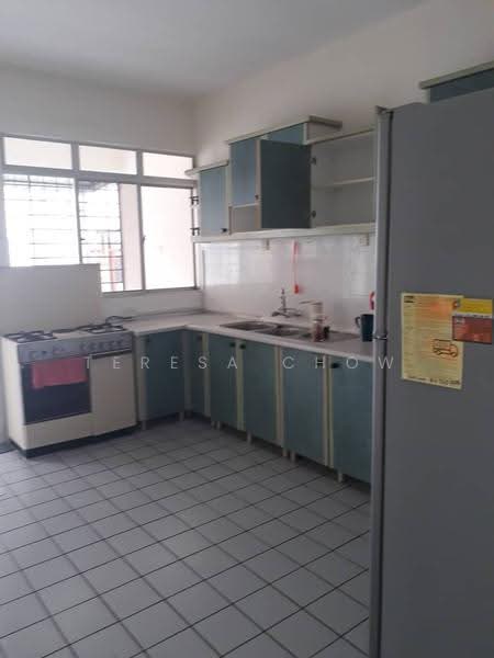 2-storey Terraced House for Rent in Bandar Utama (Selangor) - Teresa Chow - Kitchen - PropertyGuru.com.my