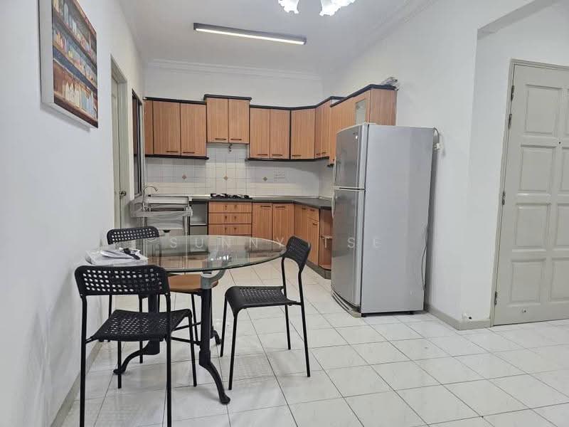 Kondominium untuk Dijual di Villa Emas - Sunny Tse - Kitchen - PropertyGuru.com.my