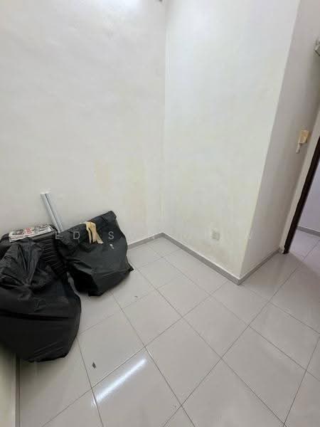 2-storey Terraced House for Sale in Taman Tan Sri Yaacob (Johor Bahru) - EDISON CHEW - PropertyGuru.com.my