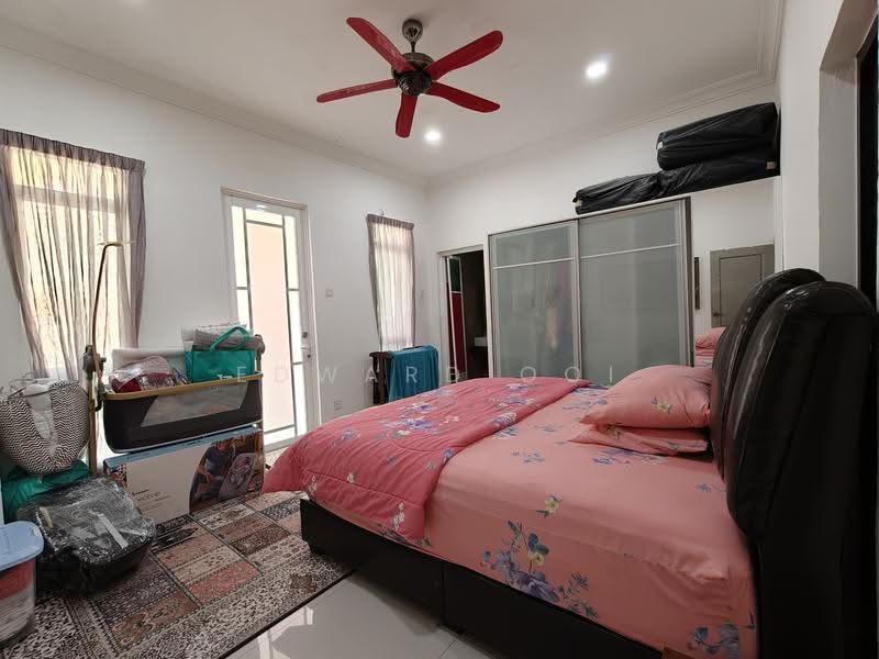 Semi-Detached House for Sale in Tropika Kemensah (Ampang) - Edward Ooi - Bedroom - PropertyGuru.com.my
