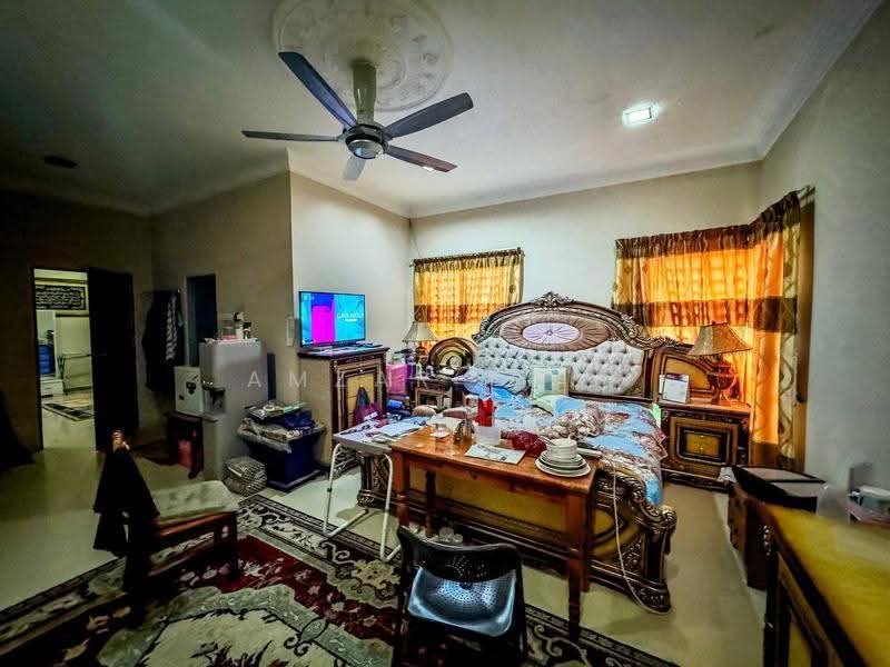 2-storey Terraced House for Sale in Seksyen 8 (Shah Alam) - Amzar Faiz - PropertyGuru.com.my