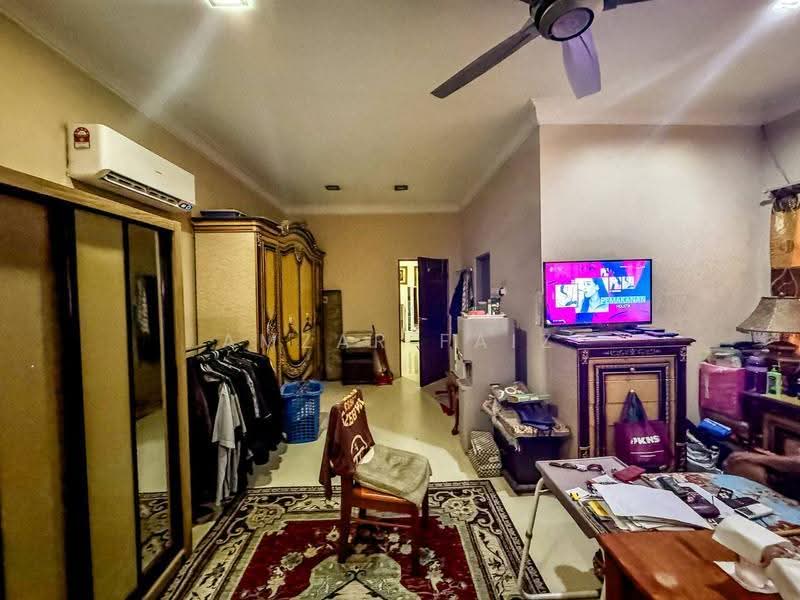2-storey Terraced House for Sale in Seksyen 8 (Shah Alam) - Amzar Faiz - PropertyGuru.com.my
