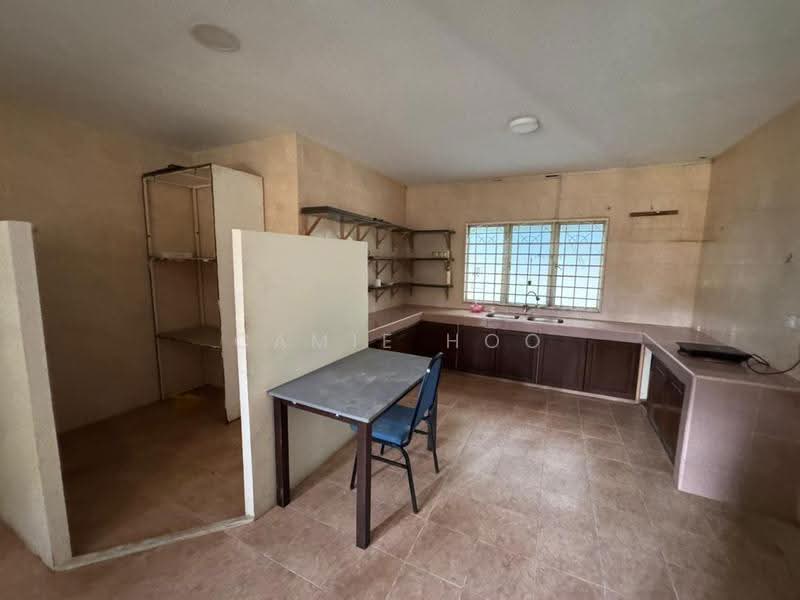 Bungalow House untuk Disewa di Titiwangsa (Kuala Lumpur) - Camie Hoo - Kitchen - PropertyGuru.com.my