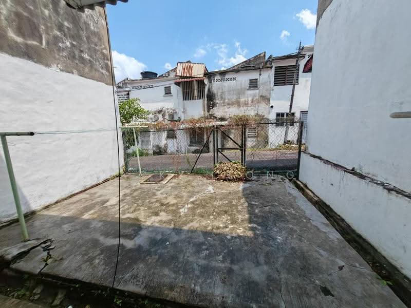Rumah Teres 2-Tingkat untuk Dijual di Seksyen 17 (Petaling Jaya) - Jacky Leong - Exterior - PropertyGuru.com.my