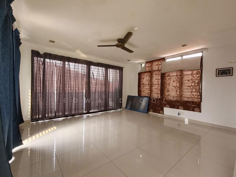 Semi-Detached House for Sale in Taman Melawati (Ulu Kelang) - Edward Ooi - Living Room - PropertyGuru.com.my