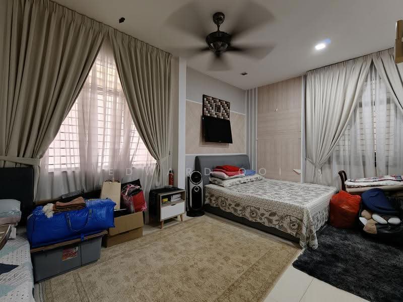 Semi-Detached House for Sale in Taman Melawati (Ulu Kelang) - Edward Ooi - Bedroom - PropertyGuru.com.my