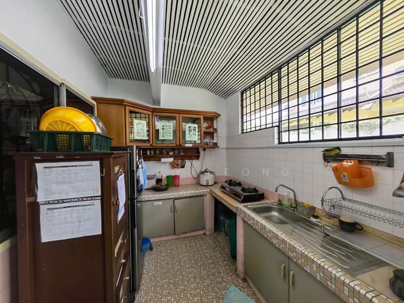 Bungalow House for Sale in SS3 (Petaling Jaya) - Jacky Leong - Kitchen - PropertyGuru.com.my