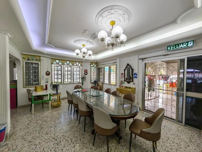 Bungalow House for Sale in SS3 (Petaling Jaya) - Jacky Leong - Dining Room - PropertyGuru.com.my