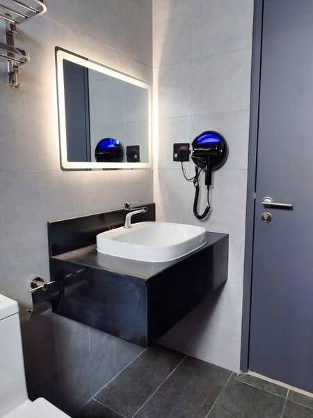 Kediaman Servis untuk Disewa di Sunway Velocity TWO - Yi Lin - Bathroom - PropertyGuru.com.my