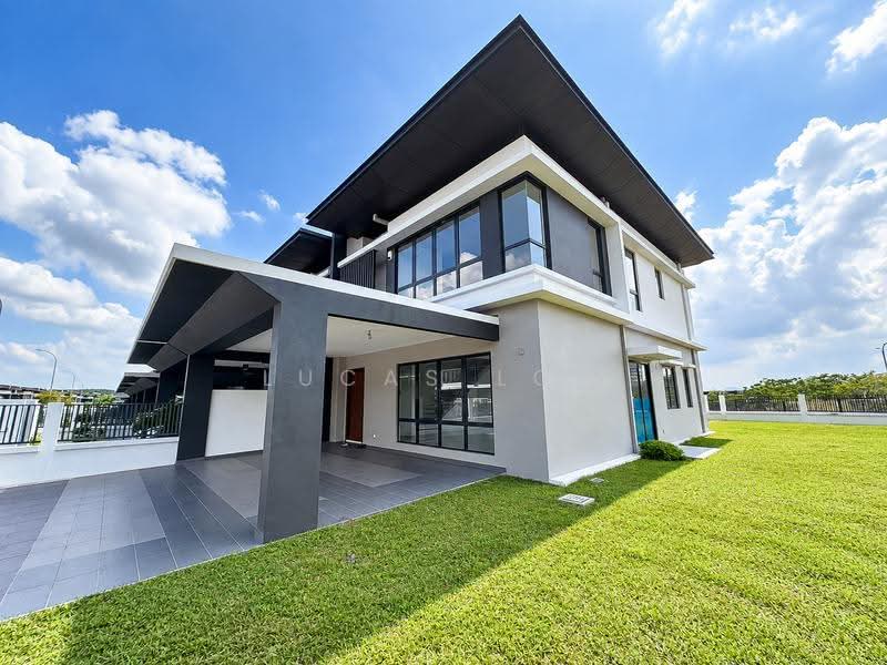 Semi-Detached House for Sale in Bandar Seri Coalfields (Sungai Buloh) - Lucas Loh - Exterior - PropertyGuru.com.my