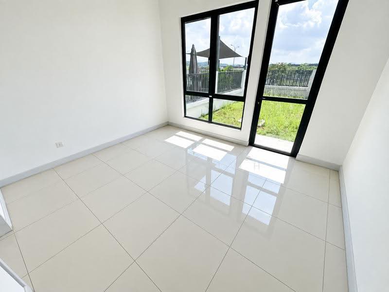 Semi-Detached House for Sale in Bandar Seri Coalfields (Sungai Buloh) - Lucas Loh - Interior - PropertyGuru.com.my